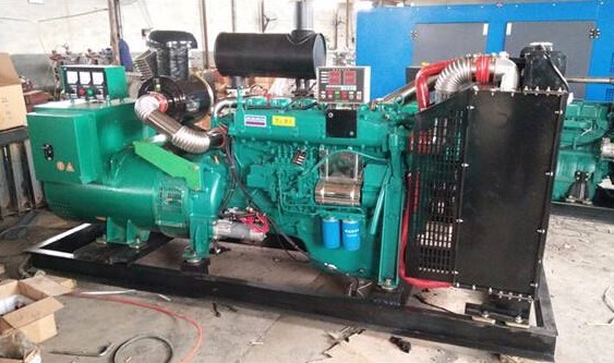 河池潍柴二手发电机大型柴油发电机组